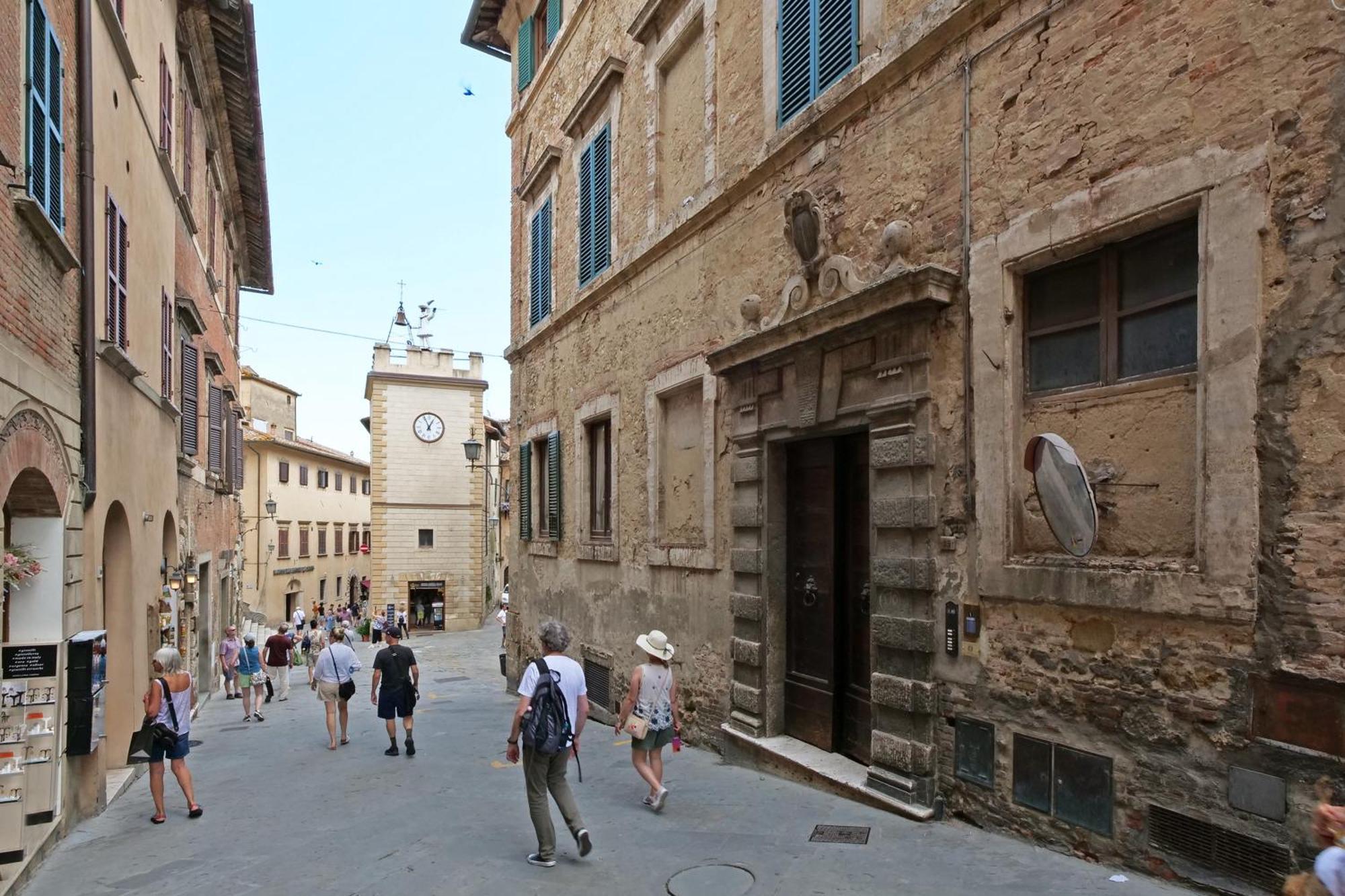Montepulciano Stazione Delcorto Suites מראה חיצוני תמונה
